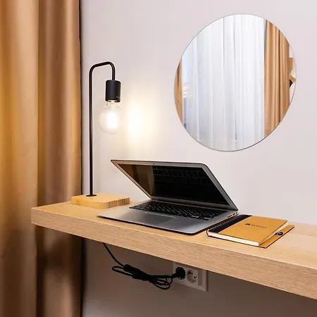 Stylish 'photo Booth' With An Amazing Location Apartment *