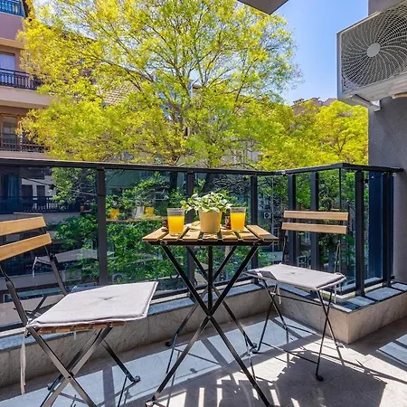 Stylish 'photo Booth' With An Amazing Location Apartment Plovdiv